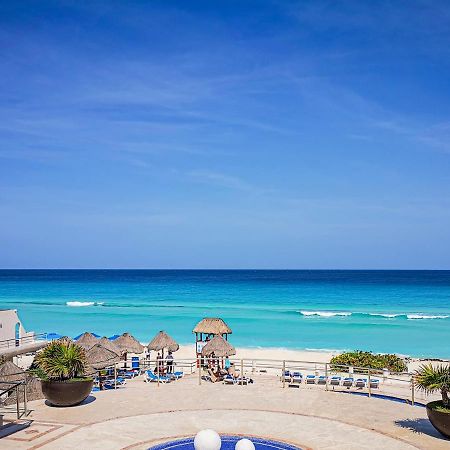Villa Aurora Beautiful Beachfront Apartment カンクン エクステリア 写真